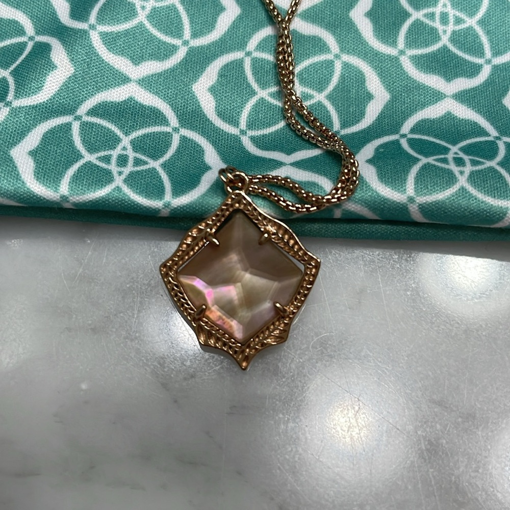 Kendra Scott adjustable rose gold necklace in brown tone abalone